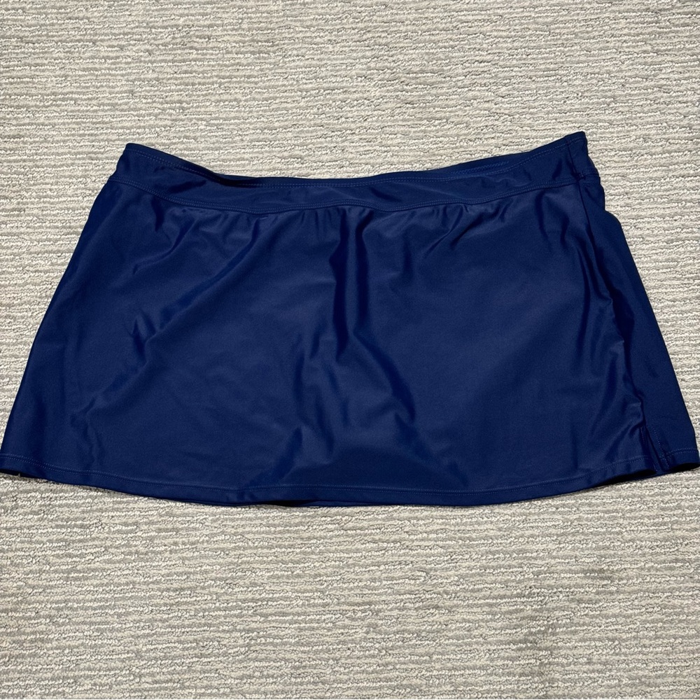 XL Swim Skirt  Full Coverage Split Hem Navy Blue Mynah Mid-Rise NWT And Liner‎